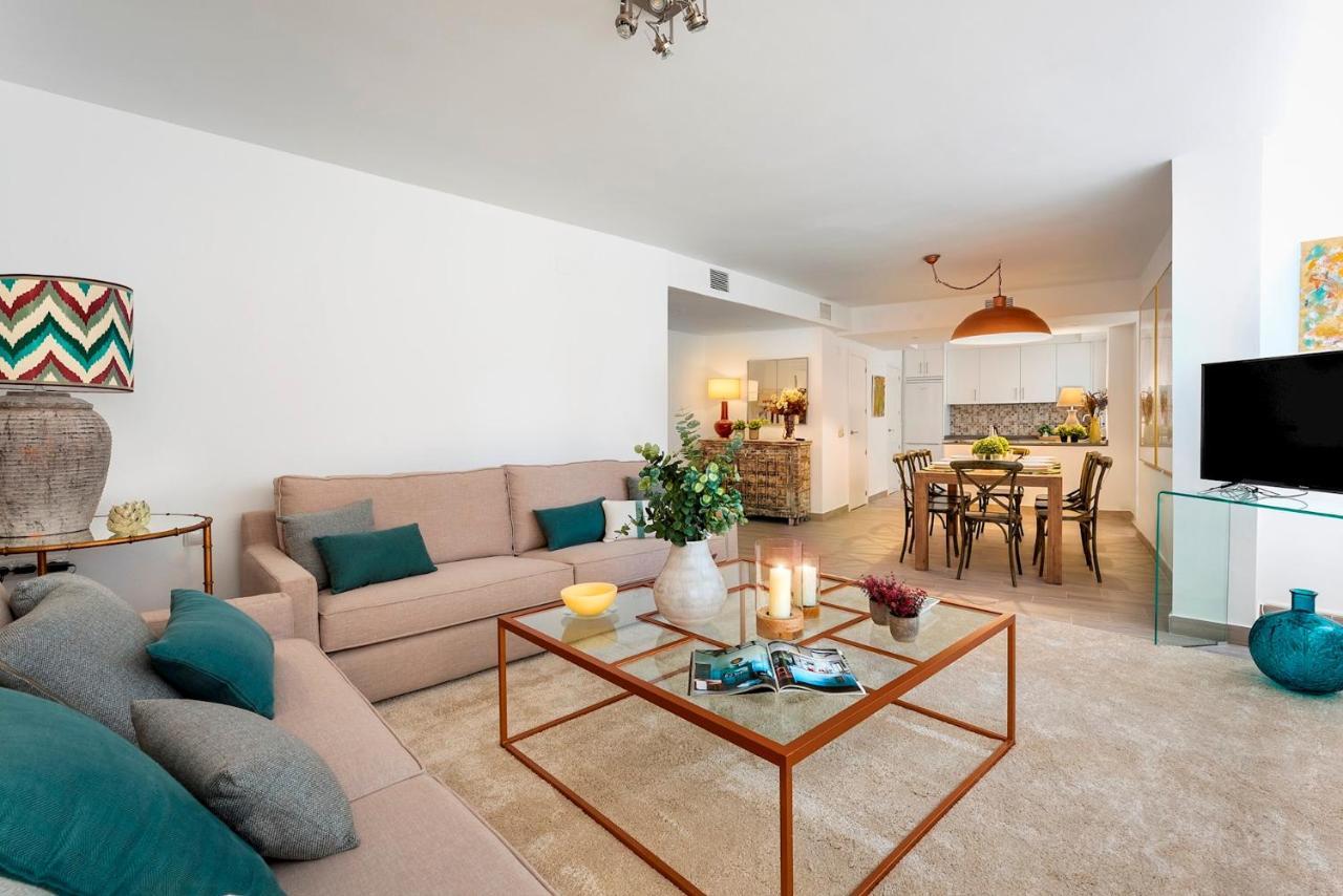 מאלגה Genteel Home Plaza De Las Flores מראה חיצוני תמונה